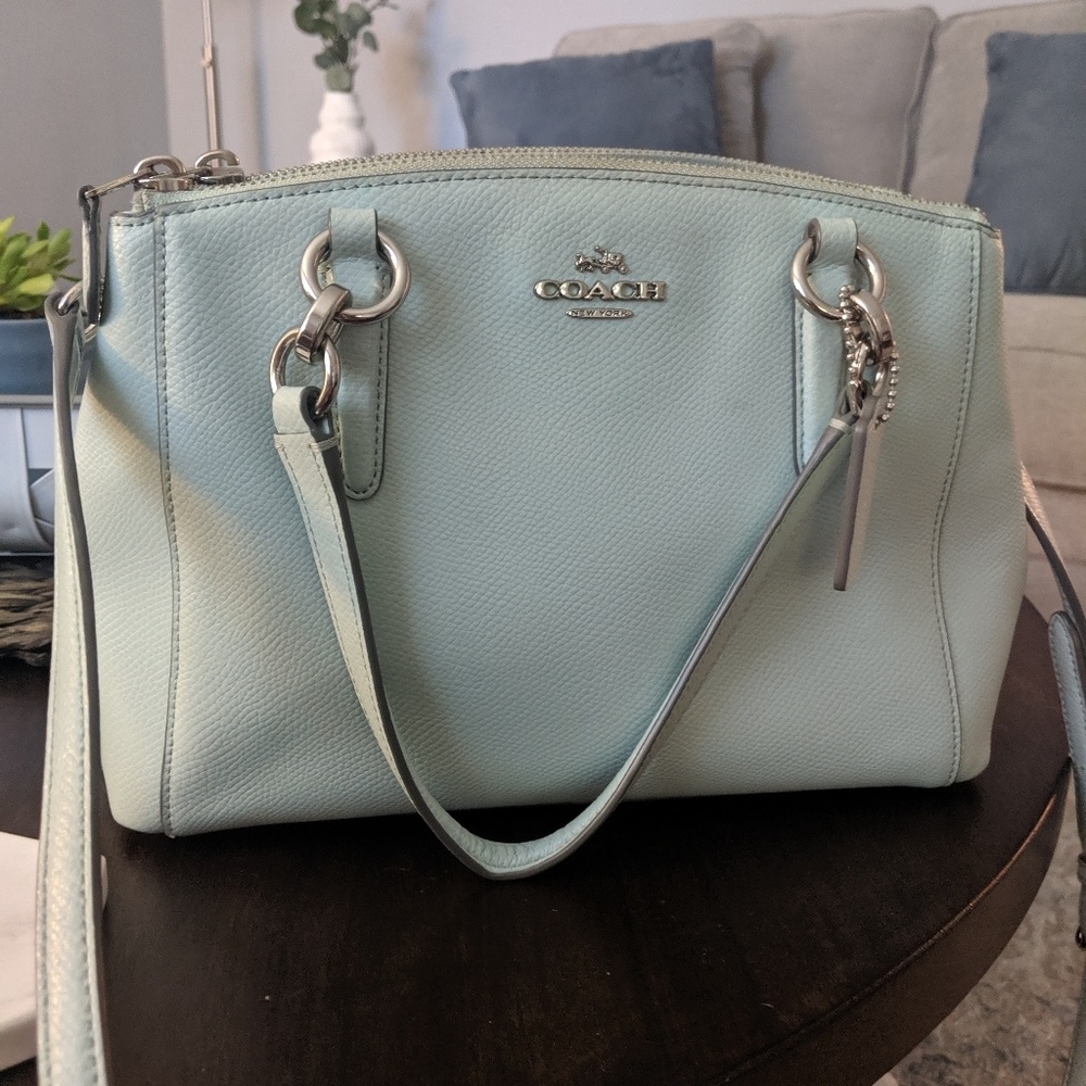 Authentic Coach mint green crossbody nolower offer
